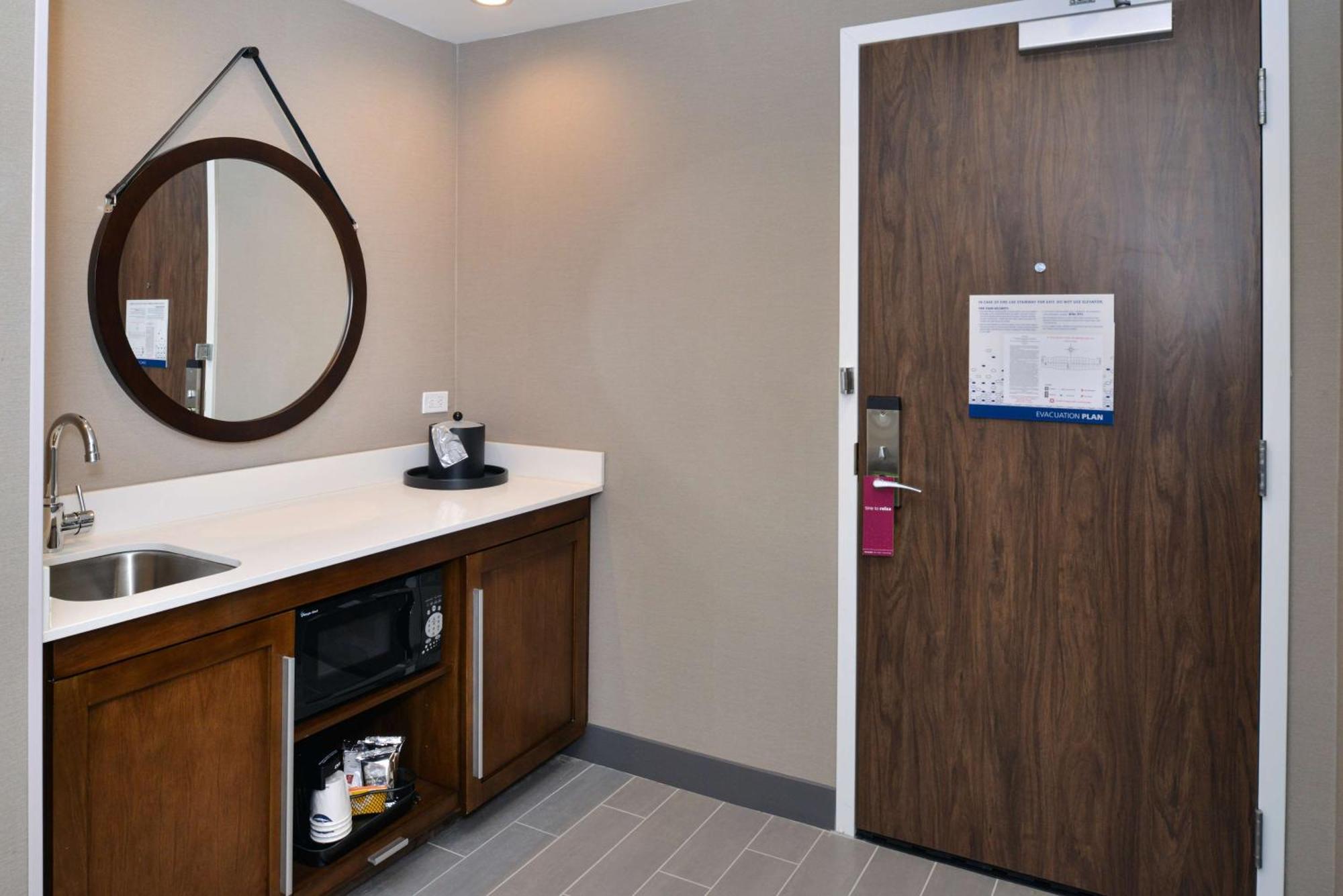 Hampton Inn & Suites Adrian, Mi מראה חיצוני תמונה