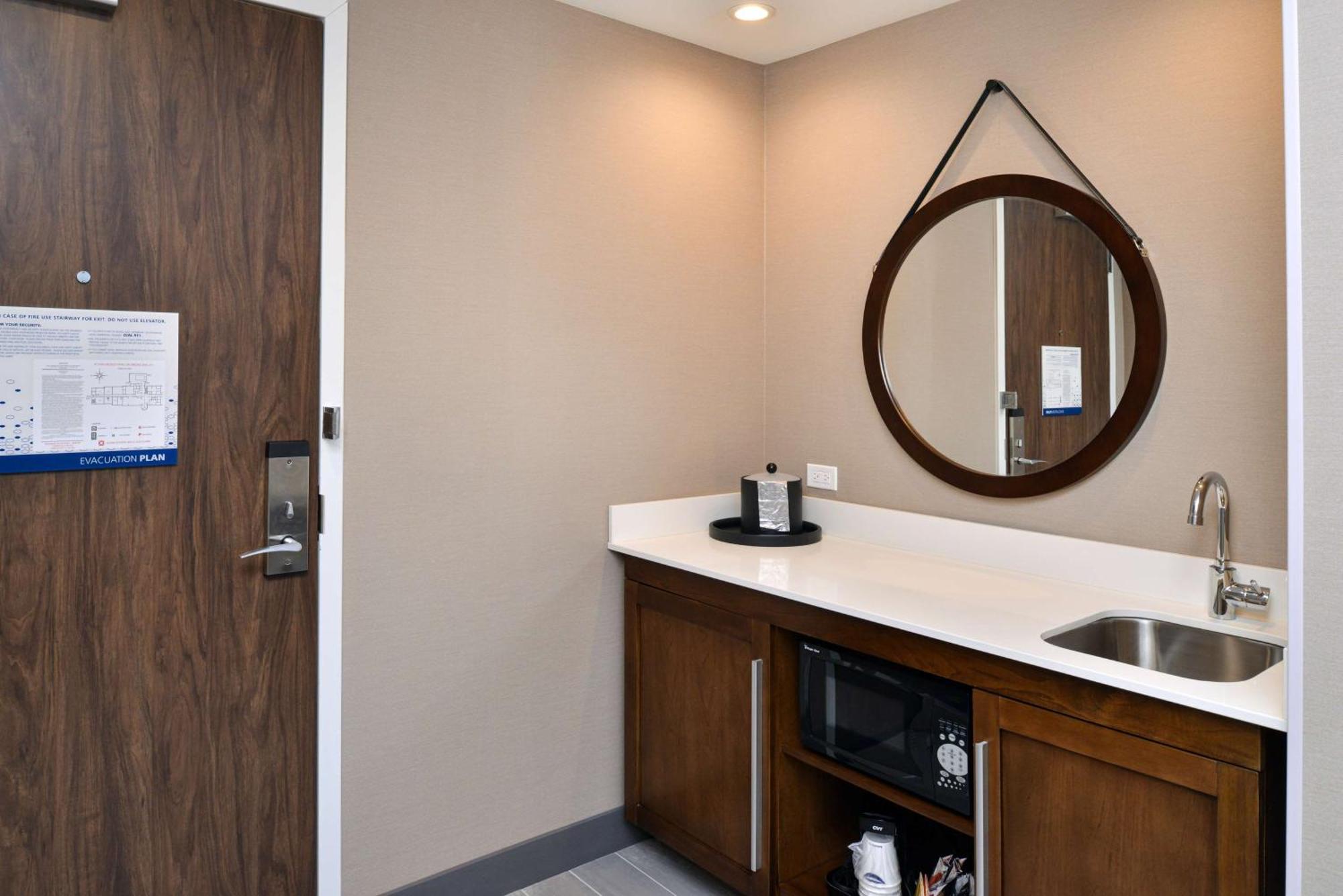 Hampton Inn & Suites Adrian, Mi מראה חיצוני תמונה